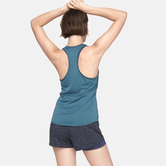 Featherweight Hurdle Tank in navy - Picture 7 of 7